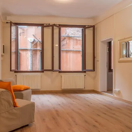 Apartment Family Colours Close To @rialto Mercato *