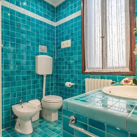 Apartment Family Colours Close To @rialto Mercato Venedig