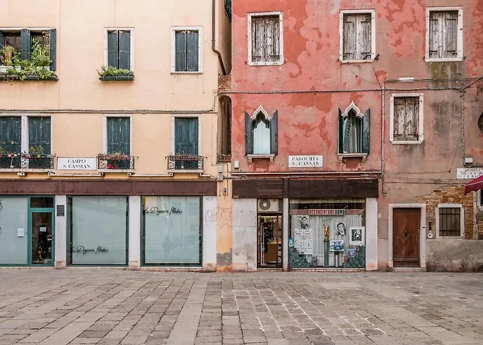 Family Colours Close To @rialto Mercato Appartement *